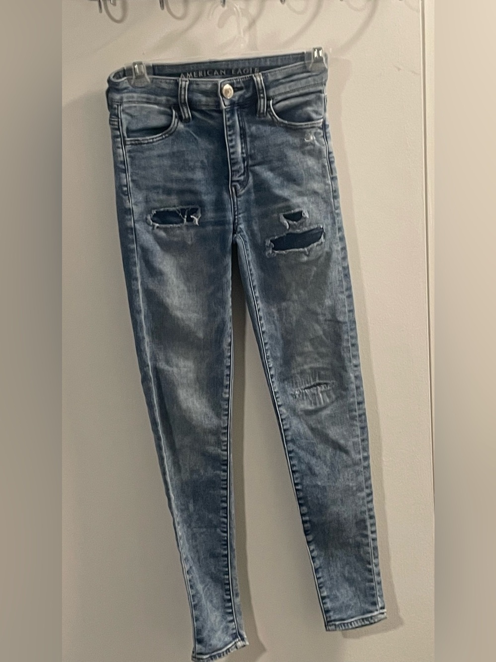 American Eagle Outfitters Light Blue Distressed Skinny Jeggings
